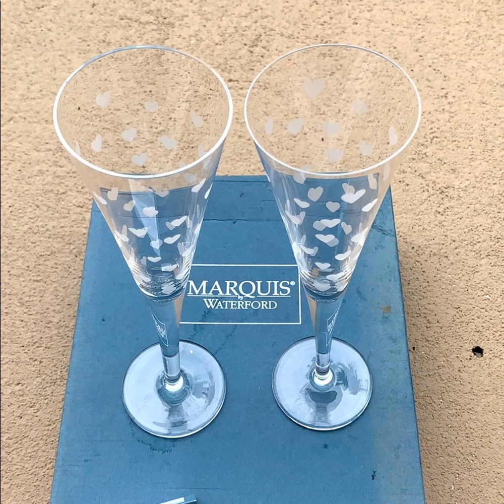 Marquis by Waterford Crystal champagne flutes 💕🥂